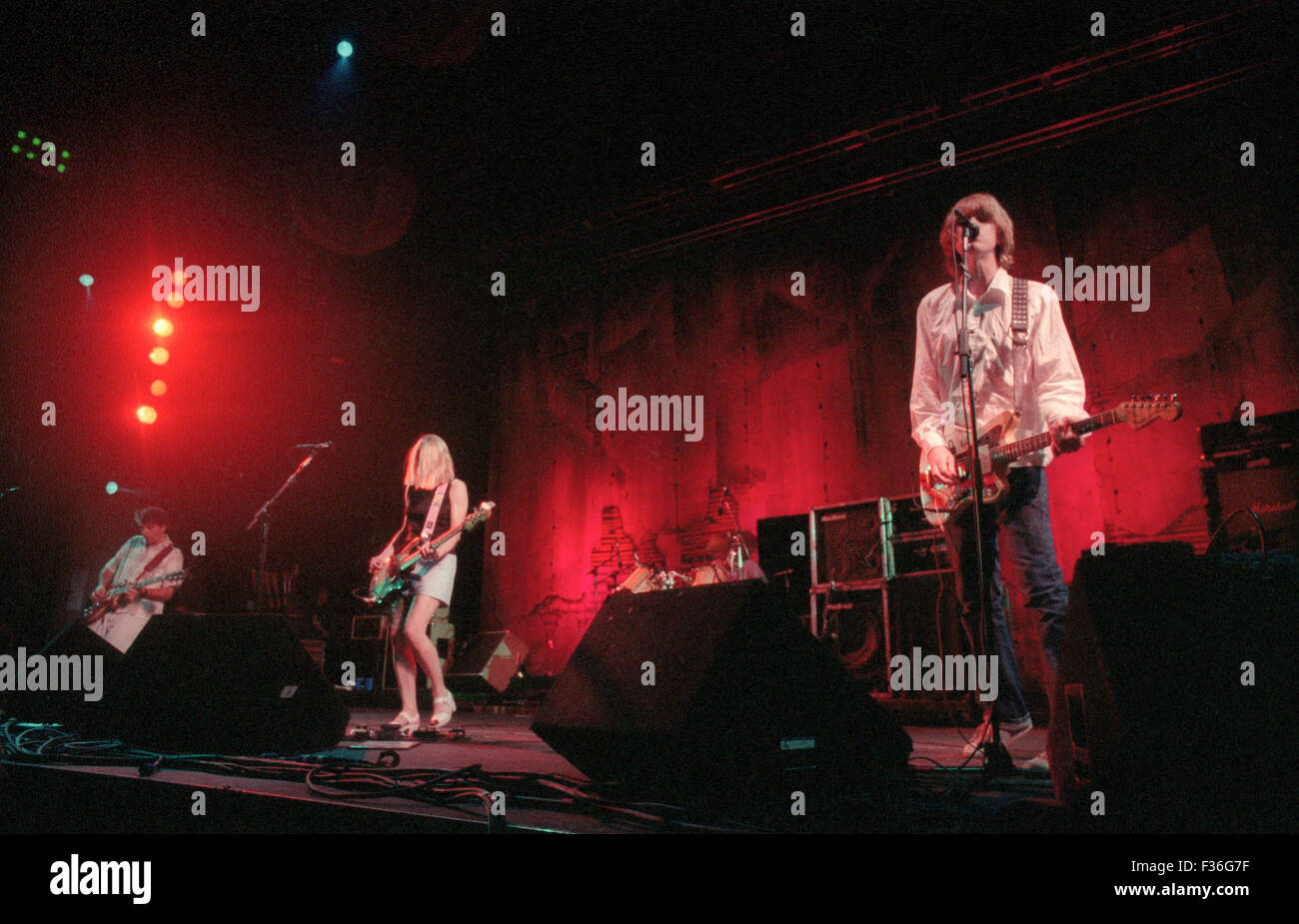 Sonic Youth führt während der 1995 Lollapalooza Konzert am Deer Creek Music Center in Noblesville, Indiana. Stockfoto