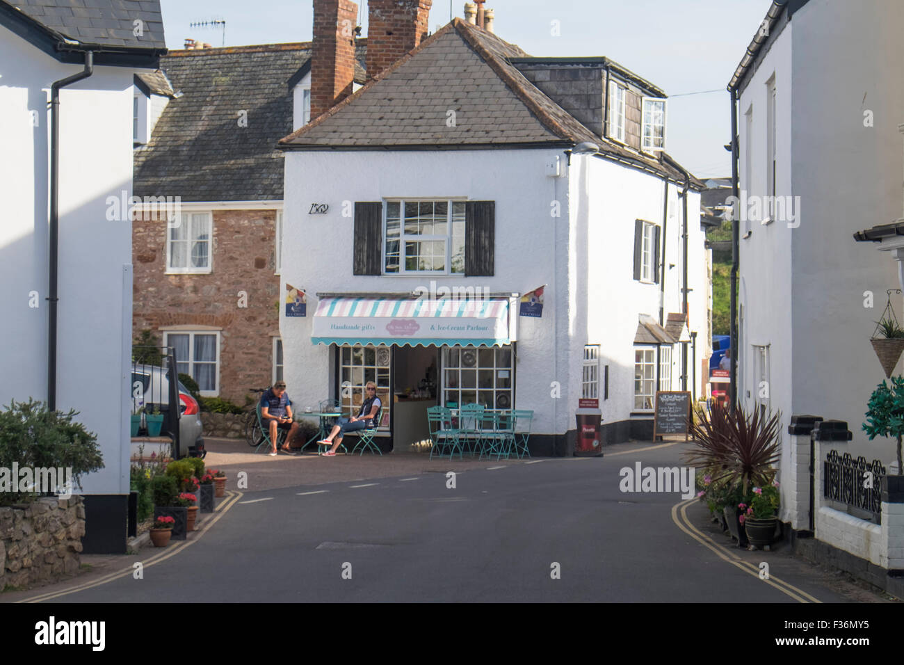 Lympstone ein Küstendorf in East Devon England UK Oh Nähen Devon Cafe Stockfoto