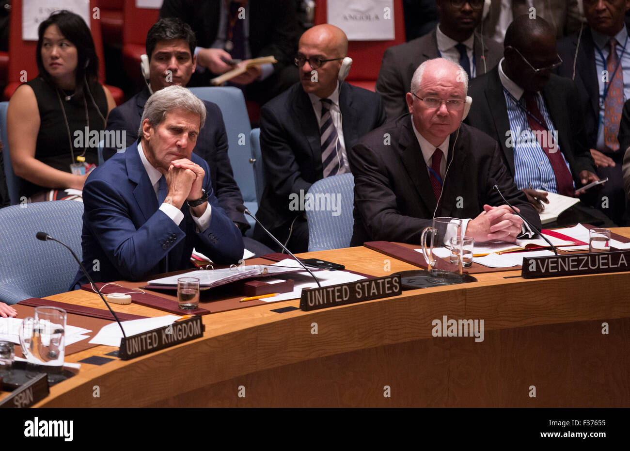 New York City, USA. 30. Sep, 2015. John Kerry, Außenministerin der Vereinigten Staaten, während die ministeriellen Ebene des Sicherheitsrats treffen auf die Aufrechterhaltung des Weltfriedens und der internationalen Sicherheit im Nahen Osten und Nordafrika und Bekämpfung terroristische Bedrohungen in der Region. © Luiz Rampelotto/Pacific Press/Alamy Live-Nachrichten Stockfoto