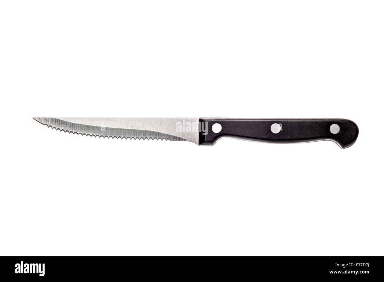 Steakmesser, mit schwarzem Griff, isoliert auf weißem Hintergrund Stockfoto