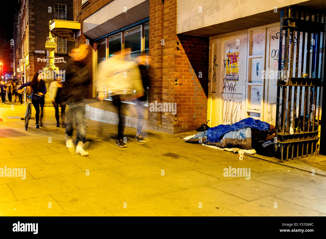 Obdachlose rauhe Straße Schwellen in Dublin, Irland Stockfoto