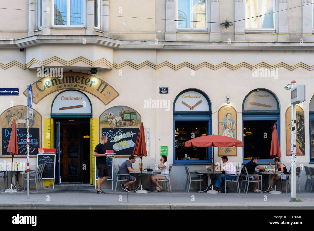 Restaurant im Viertel Spittelberg, Wien, Österreich, Weltkulturerbe Stockfoto Restaurant im Viertel Spittelberg, Wien, Österreich, Weltkulturerbe Stockfoto