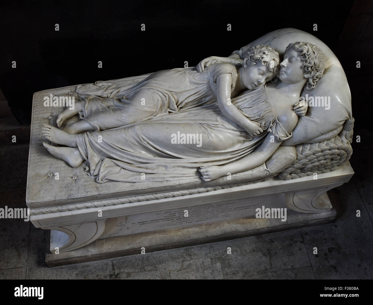 Kathedrale von Lichfield. Die Kinder schlafen, Marmor von Francis Chantrey Stockfoto