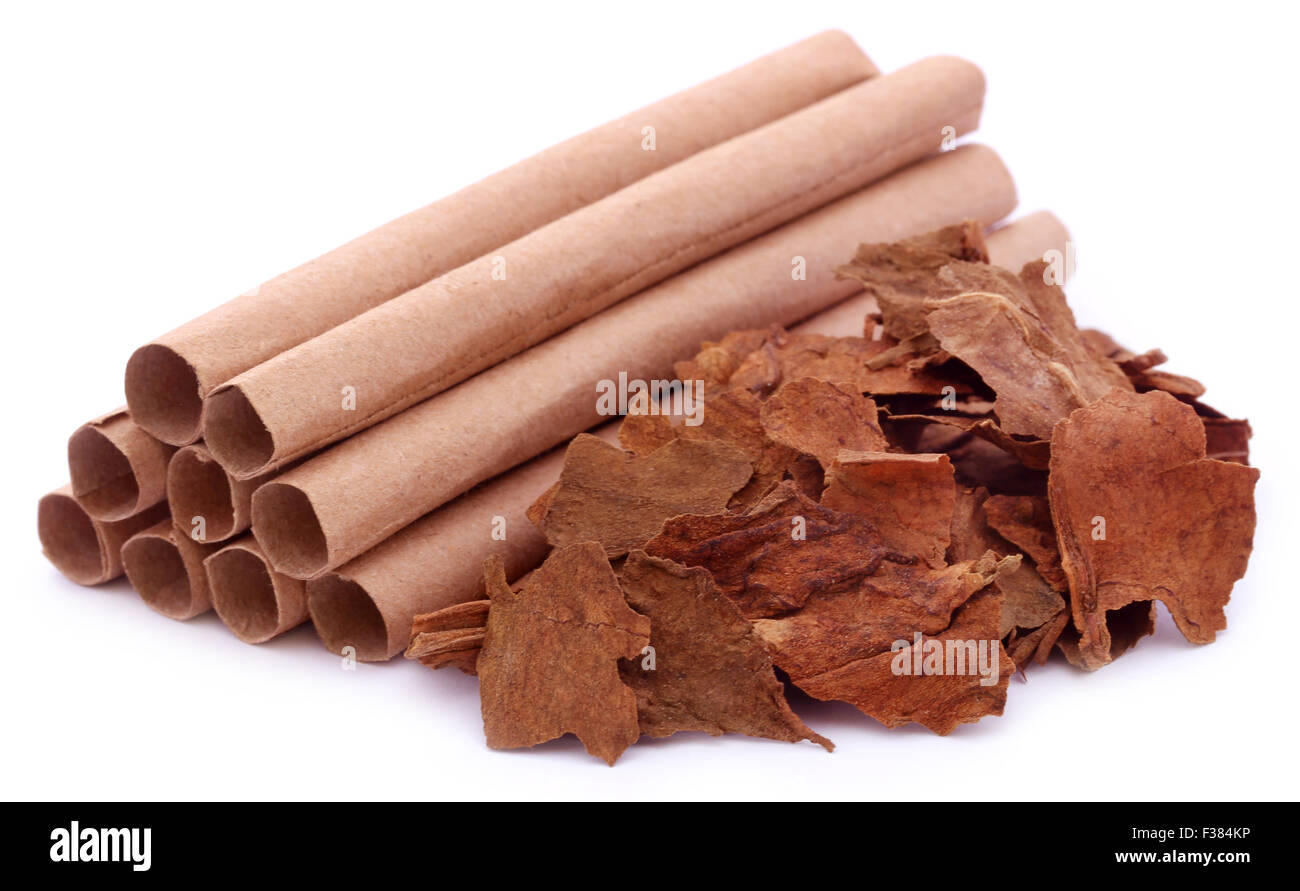 Trockene Tabakblätter für Herstellung der Zigarette Stockfoto