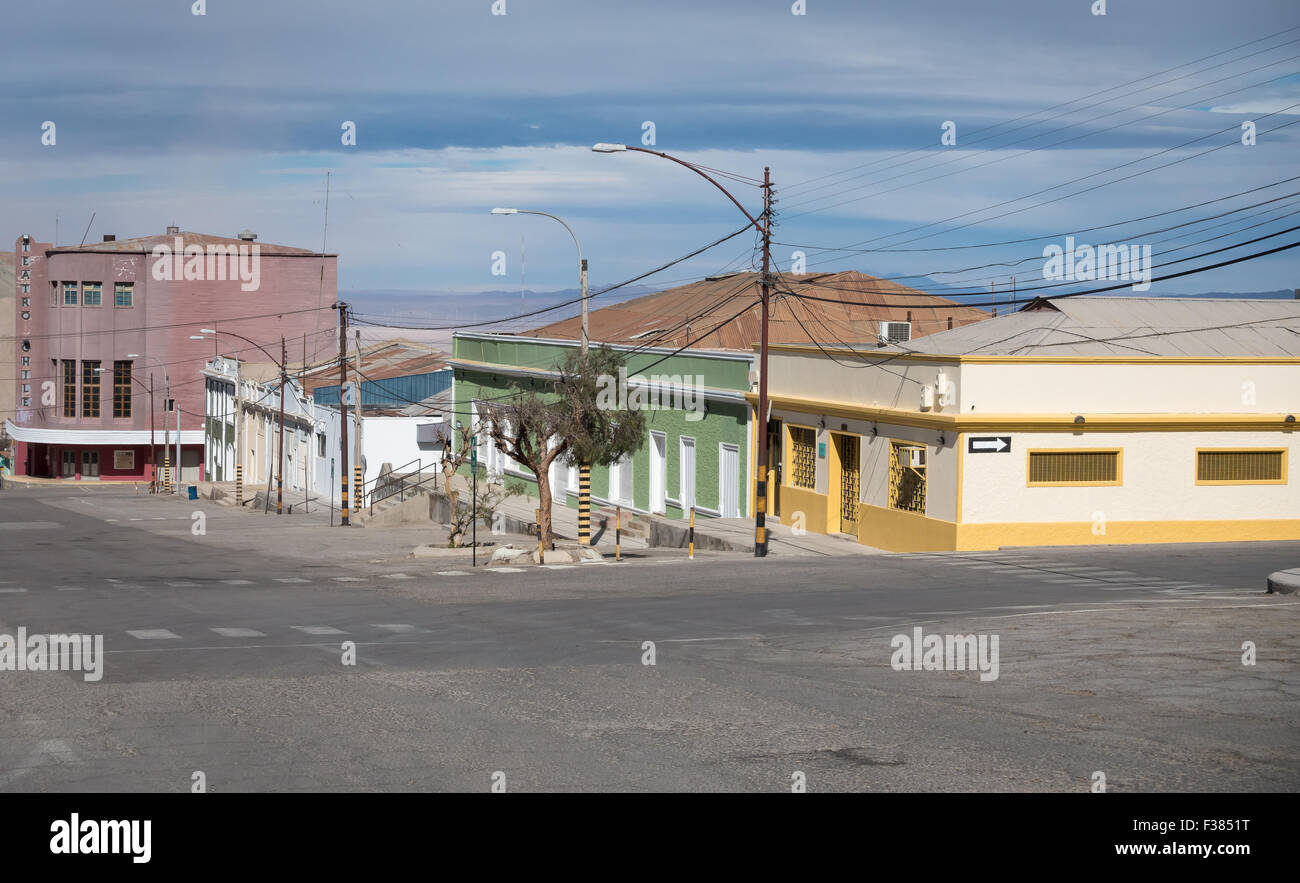 Leere Straßen in den ehemaligen Bergbau Stadt Chuquicamata, die seit 2007 im Stich gelassen wurde. Stockfoto