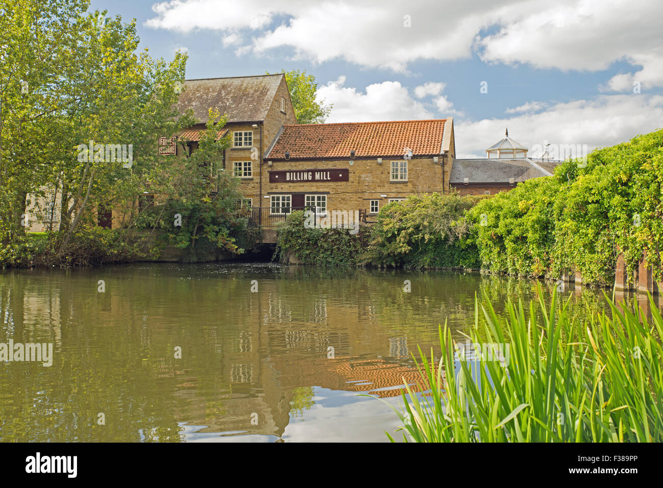 The mill northamptonshire Fotos und Bildmaterial in hoher Auflösung