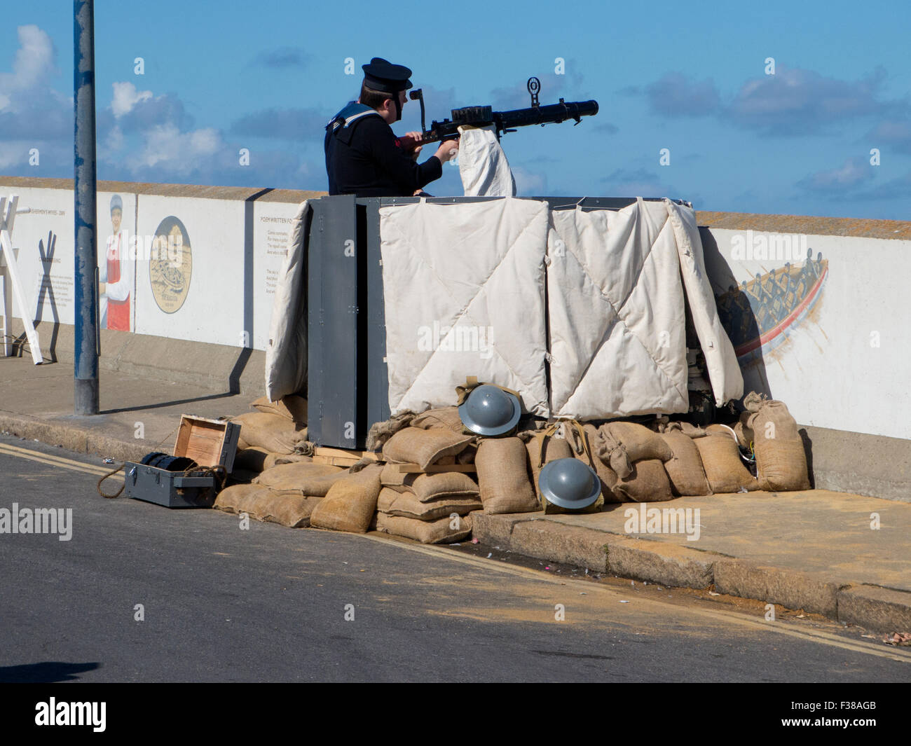 Lewis Gewehr eingerichtet für 1940 Wochenende in Sheringham Norfolk UK Stockfoto