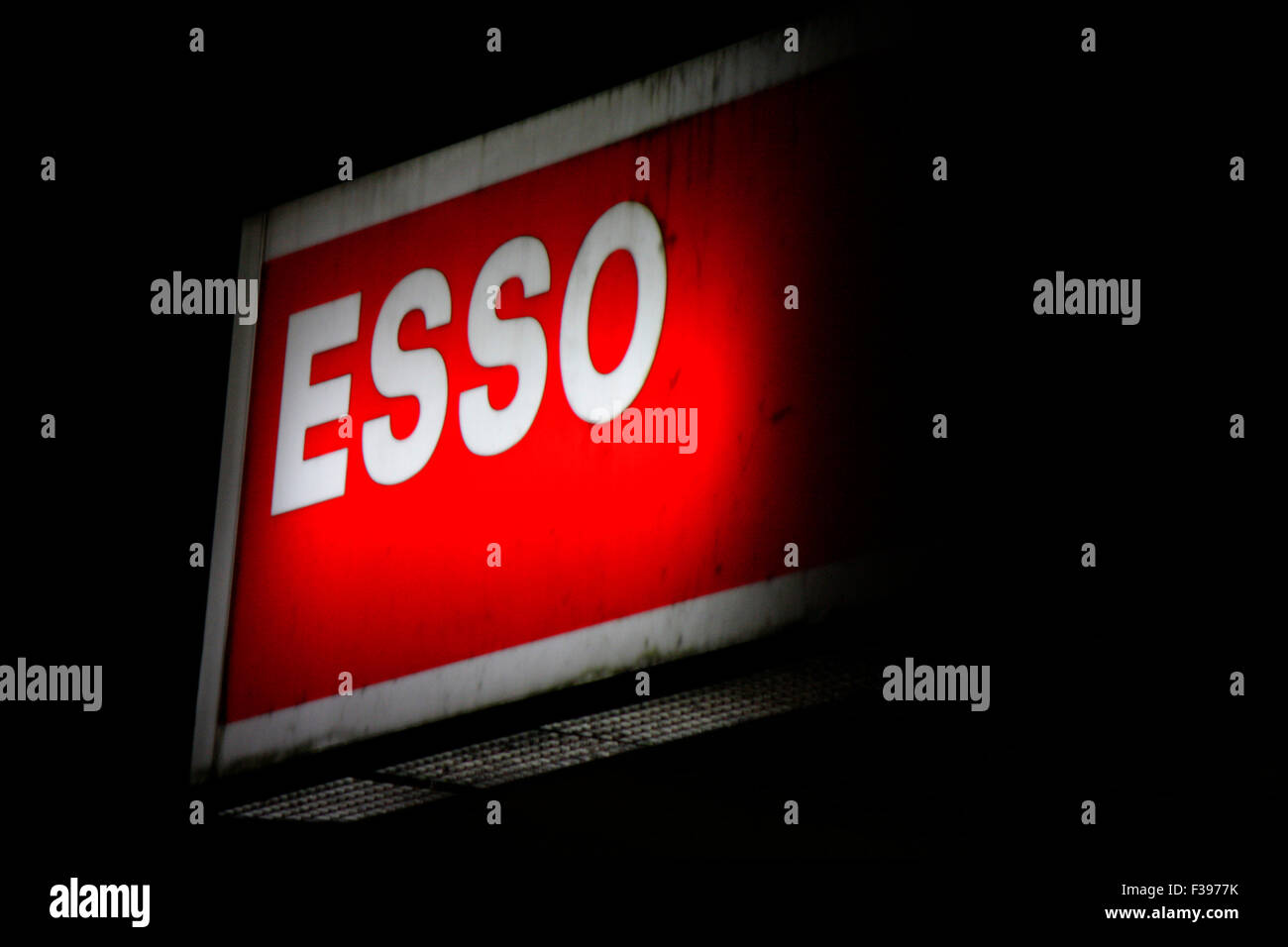 Markenname: "Esso", Berlin. Stockfoto