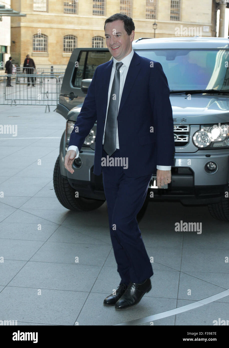 London, UK, 6. September 2015: Kanzler George Osborne gesehen bei der BBC Broadcasting House für die Andrew Marr Show in London Stockfoto