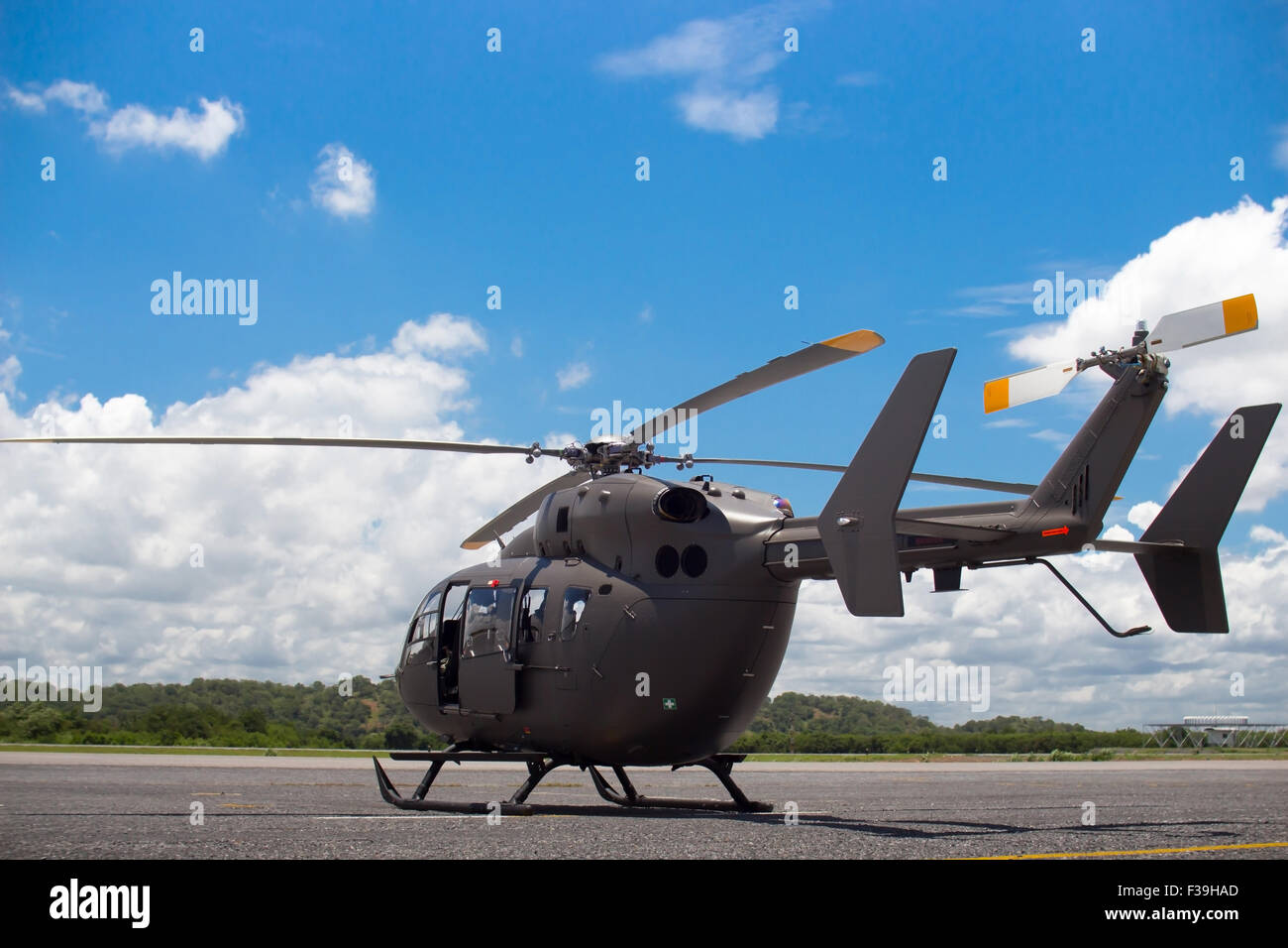 Statische Anzeige Hubschrauber auf dem Boden Stockfoto