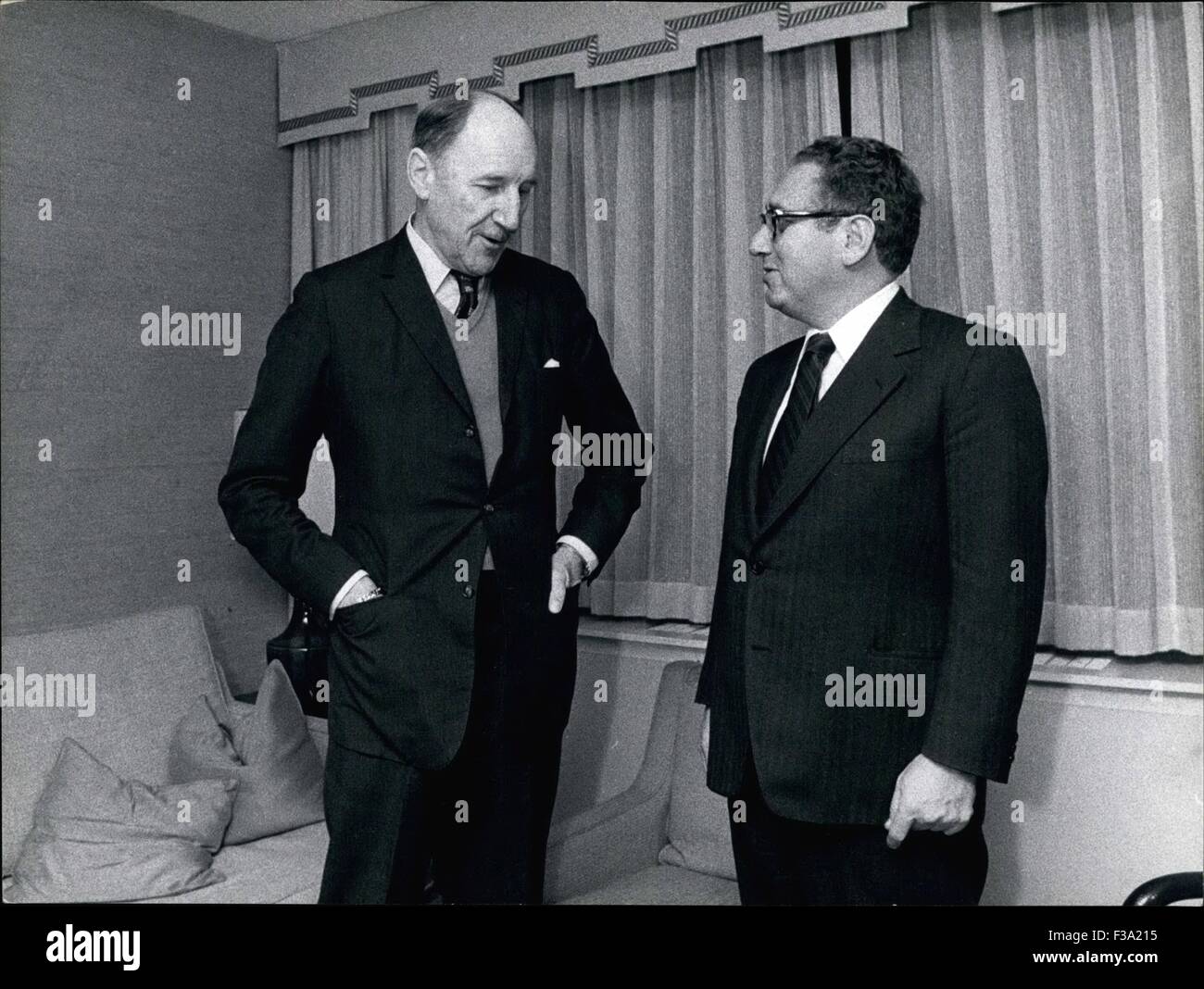 26. Dezember 1975 - Live Herr Luns Nato-General Secratary mit Henry Kissinger © Keystone Bilder USA/ZUMAPRESS.com/Alamy-News Stockfoto