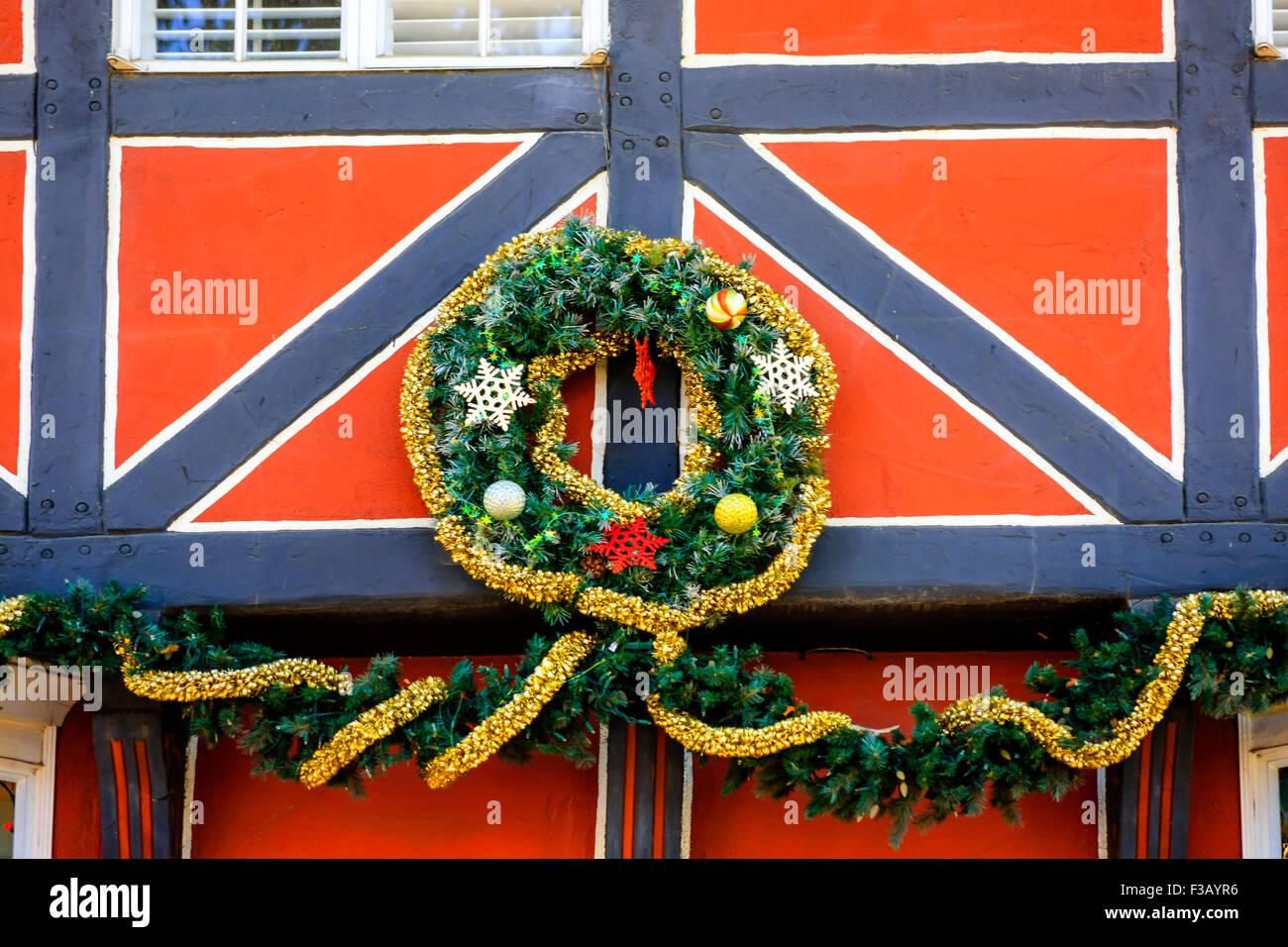 Weihnachtsdekoration Shop Overhead im dänischen Stil Märchen Dorf Solvang in Santa Ynez Valley in Kalifornien Stockfoto