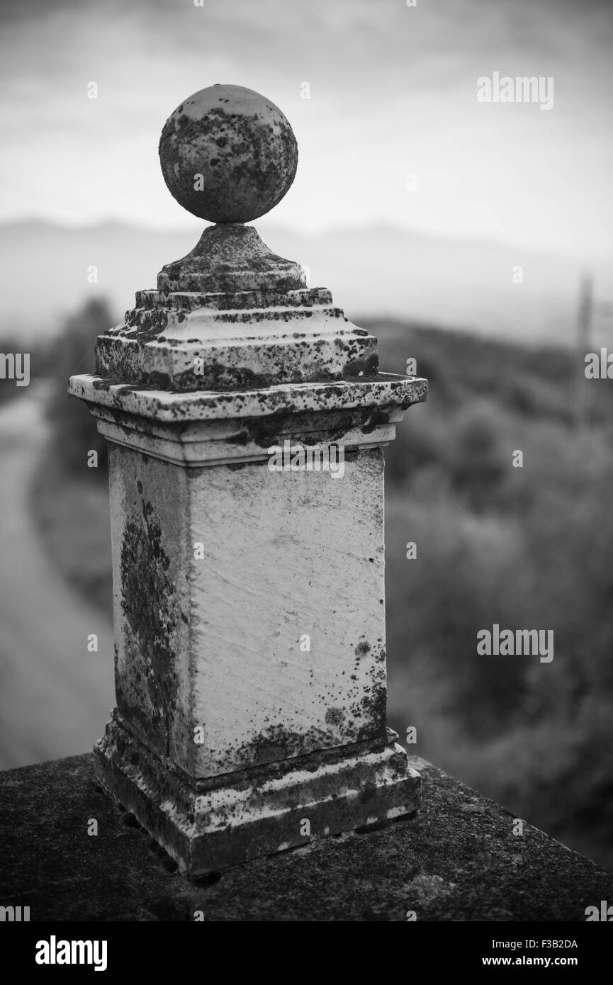 Steinarbeiten, Tenuta di Valgiano, Weinberg und Weinkeller, Valgiano, Toskana, Italien Stockfoto