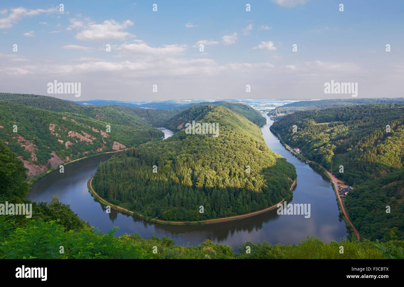 Saar Fluss Saarclliefe U-Kurve in der Nähe von Mettlach Saarland Deutschland Stockfoto