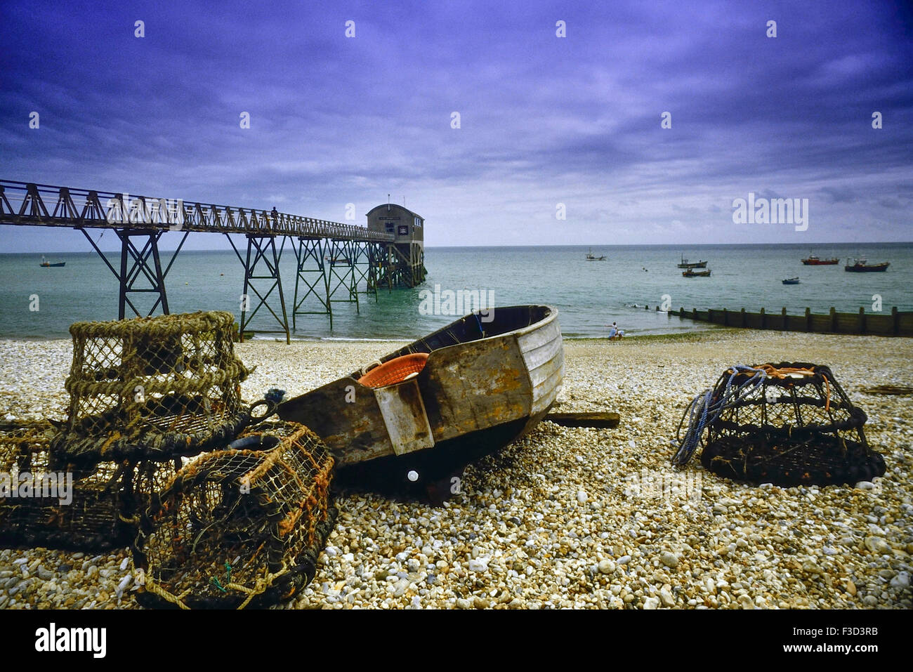 Selsey Strand und dem alten Rettungsboot station. West Sussex. England. De Cira 1998 Stockfoto