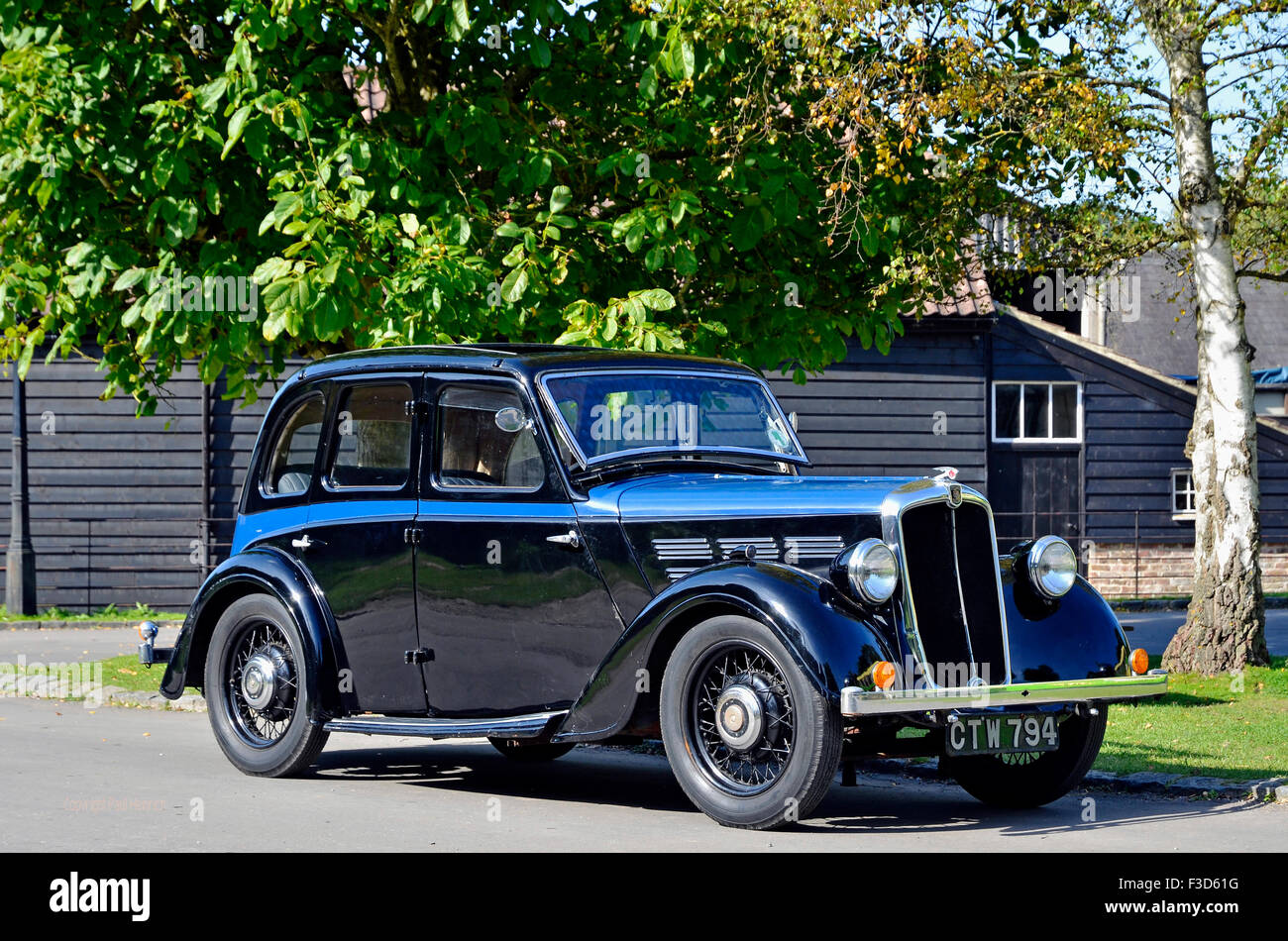 Eine makellose Morris 10 Series II 4-türige Limousine Auto von 1936-1937 Stockfoto