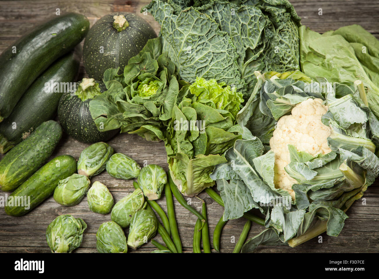 Sortiment von grünem Gemüse Stockfoto