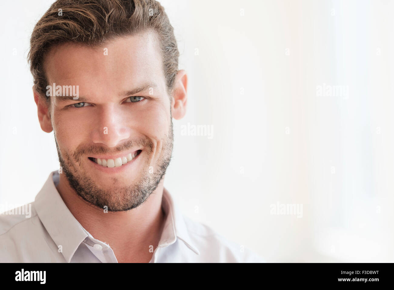 Porträt des mittleren Erwachsenenalter Mann Stockfoto