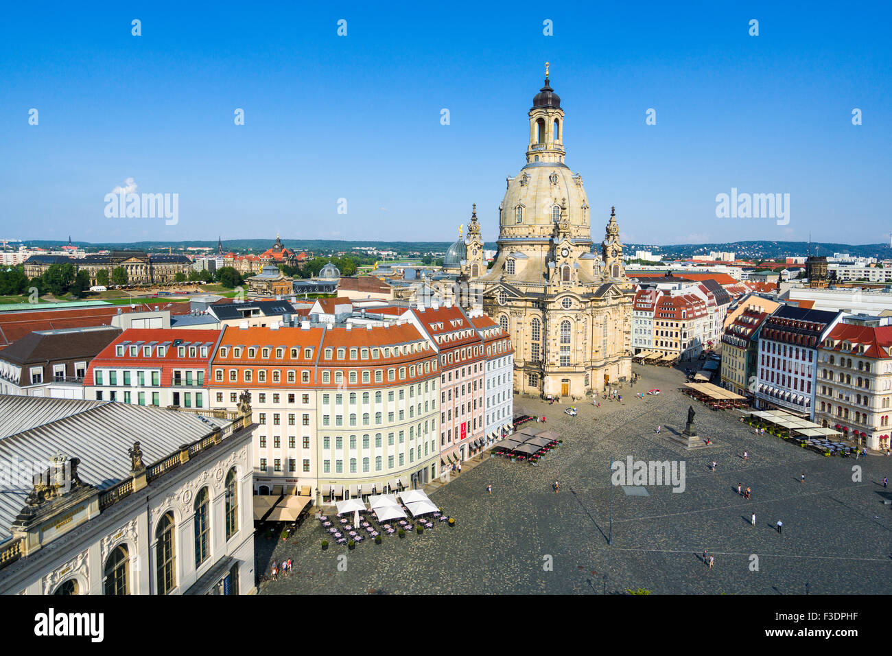 Panorama Luftbild von Neumarkt und die Frauenkirche im historischen Zentrum, Dresden, Sachsen, Deutschland Stockfoto