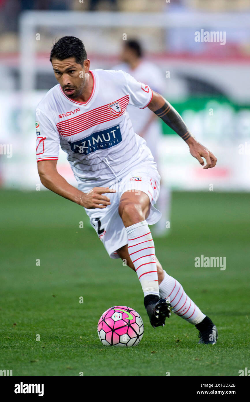 Modena, Italien. 3. Oktober 2015. Marco Borriello (Carpi) Fußball: Italienische "Serie A" match zwischen Carpi FC 2: 1-Torino FC im Stadio Alberto Braglia, in Modena, Italien. © Maurizio Borsari/AFLO/Alamy Live-Nachrichten Stockfoto