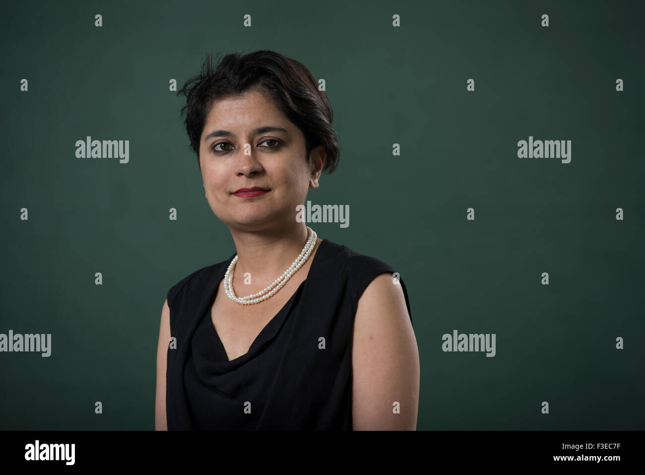 Direktor der Freiheit (der Nationalrat für bürgerliche Freiheiten) seit September 2003 und Autor Shami Chakrabarti. Stockfoto