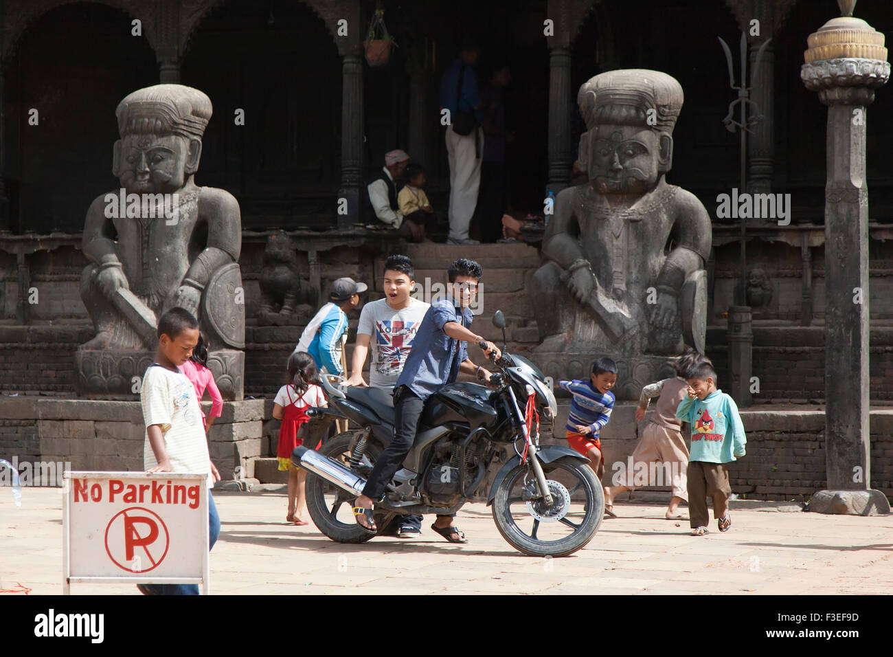 Bhaktapur Durbar Square ein UNESCO-Weltkulturerbe vor dem Erdbeben 2015 Stockfoto