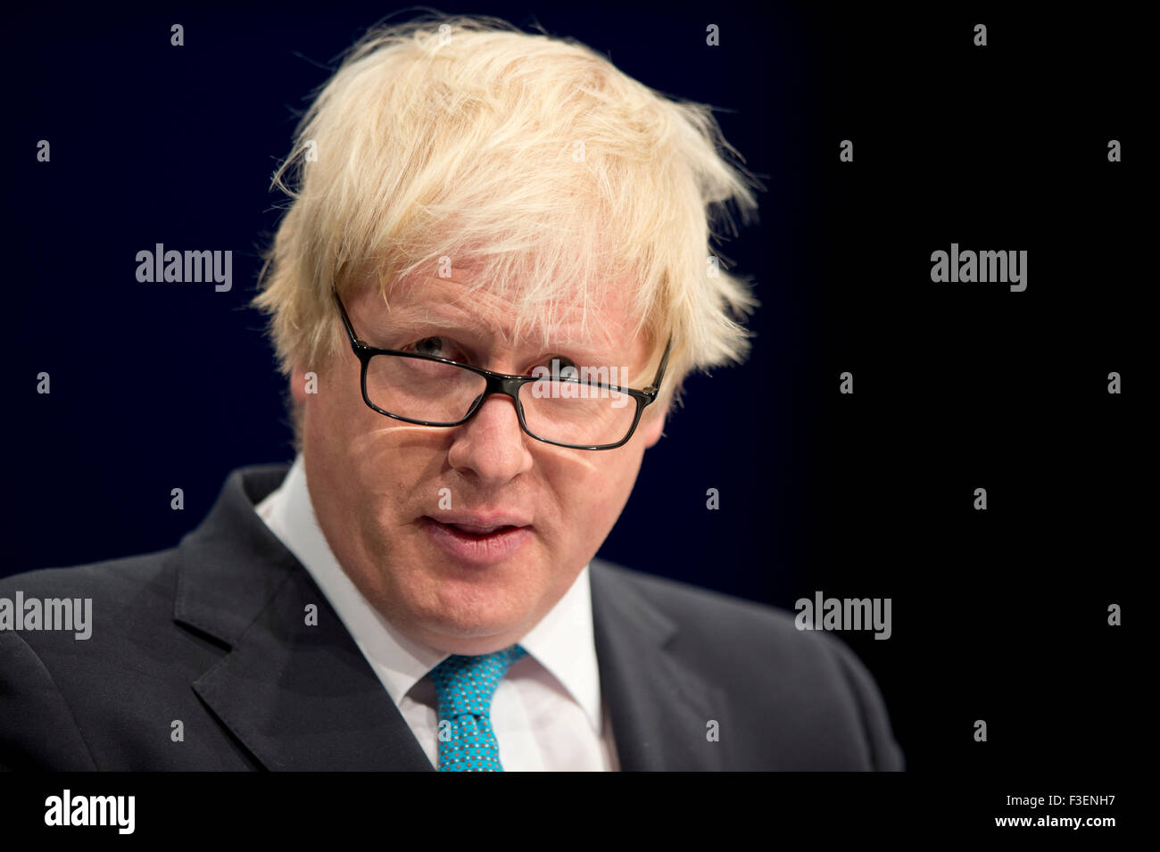 Manchester, UK. 6. Oktober 2015. Boris Johnson, Bürgermeister von London spricht am Tag3 der 2015 Parteitag der Konservativen in Manchester. Bildnachweis: Russell Hart/Alamy Live-Nachrichten. Stockfoto