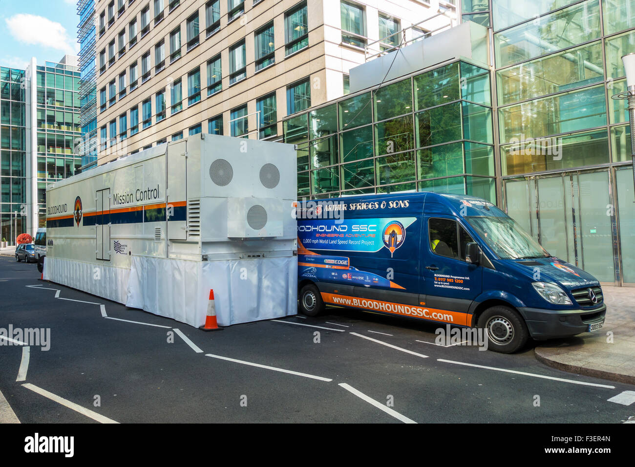 Bloodhound SSC Mission Control Fahrzeug Anhänger Canary Wharf London Stockfoto