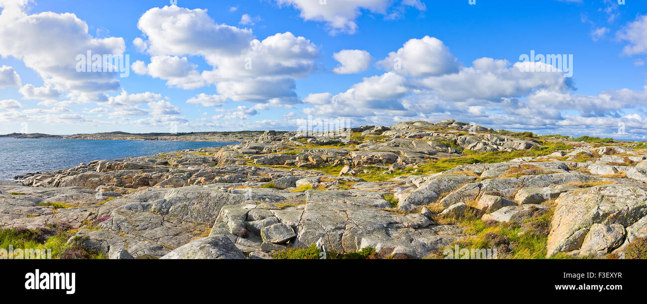 Küstenlandschaft in einigen Naturpark an der schwedischen Westküste. Stockfoto