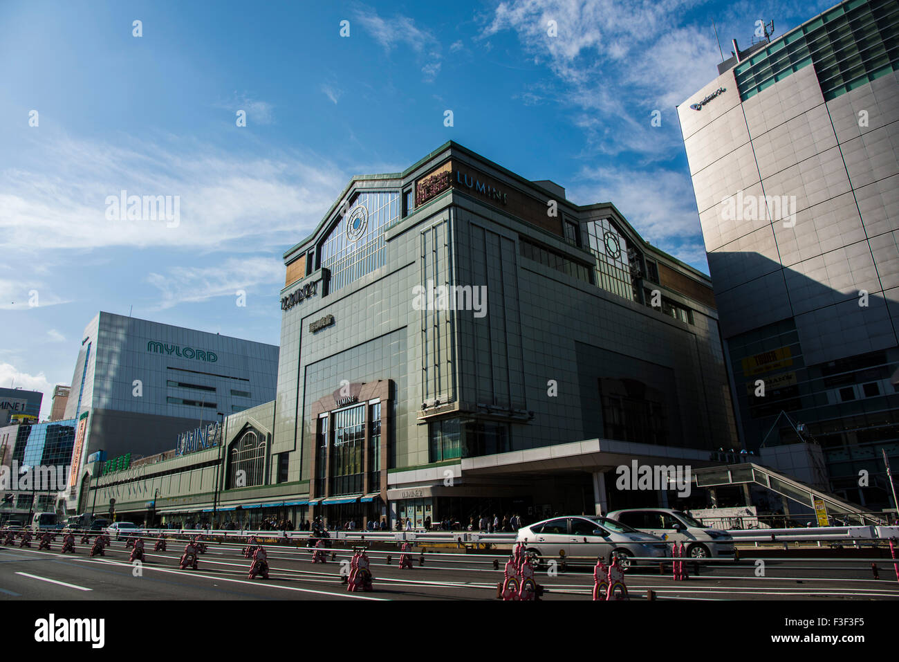 Shinjuku Station Süd Eingang, Shinjuku, Tokio, Japan Stockfoto