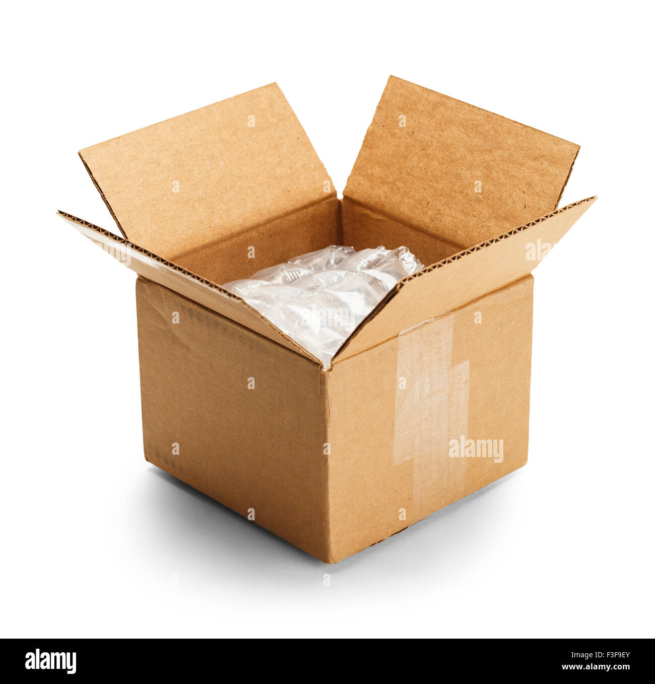 Offener Kasten mit Kunststoffverpackungen, Isolated on White Background. Stockfoto