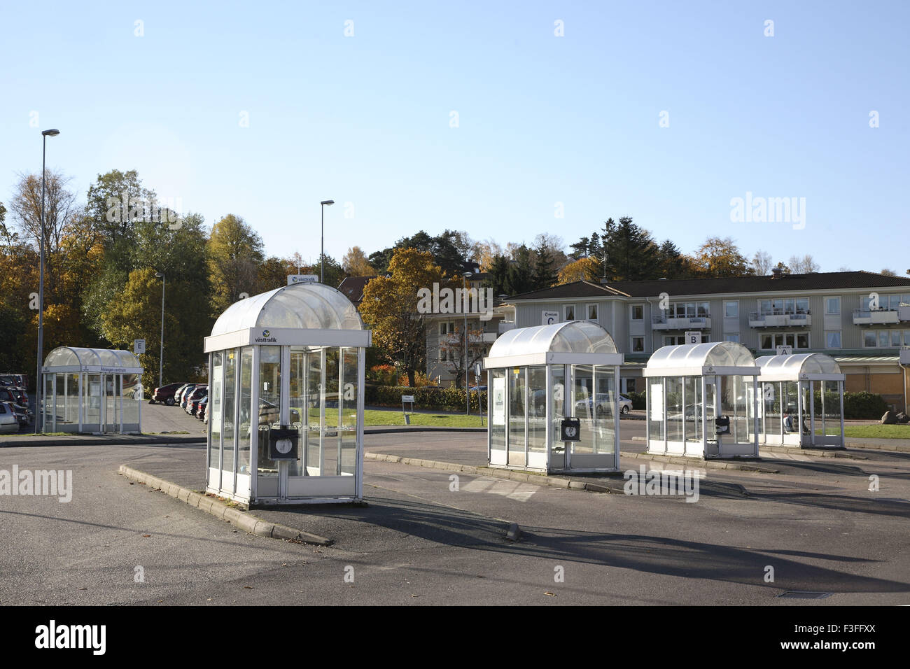 Bushaltestellen im Alvangen Centrum; Ale Kommun; Ale-Gemeinde; Schweden; Scandinavia Stockfoto
