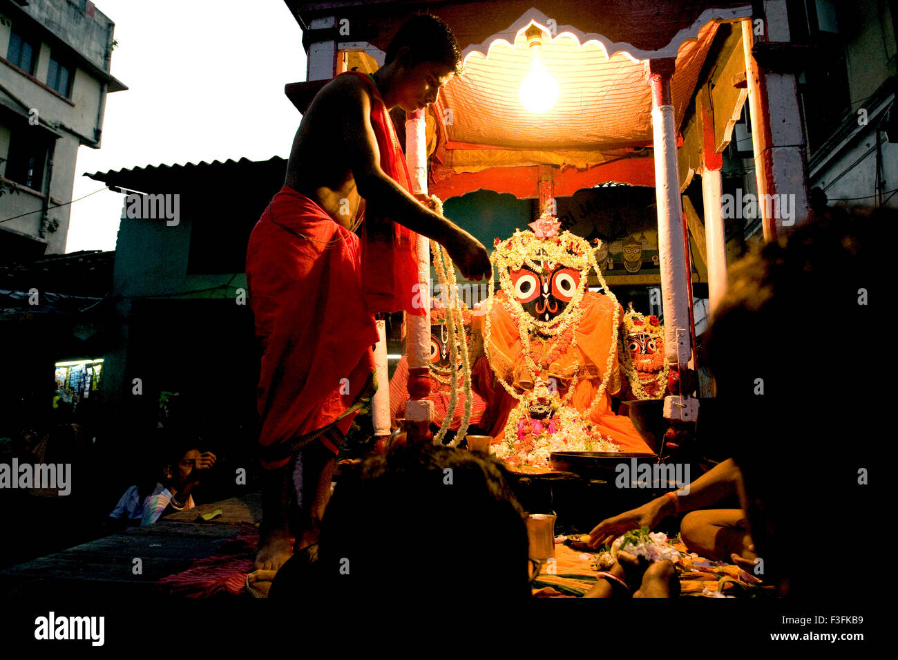 Lord Jagannath; Ulta Ratha Yatra; Calcutta; Westbengalen; Indien Stockfoto Lord Jagannath; Ulta Ratha Yatra; Calcutta; Westbengalen; Indien Stockfoto