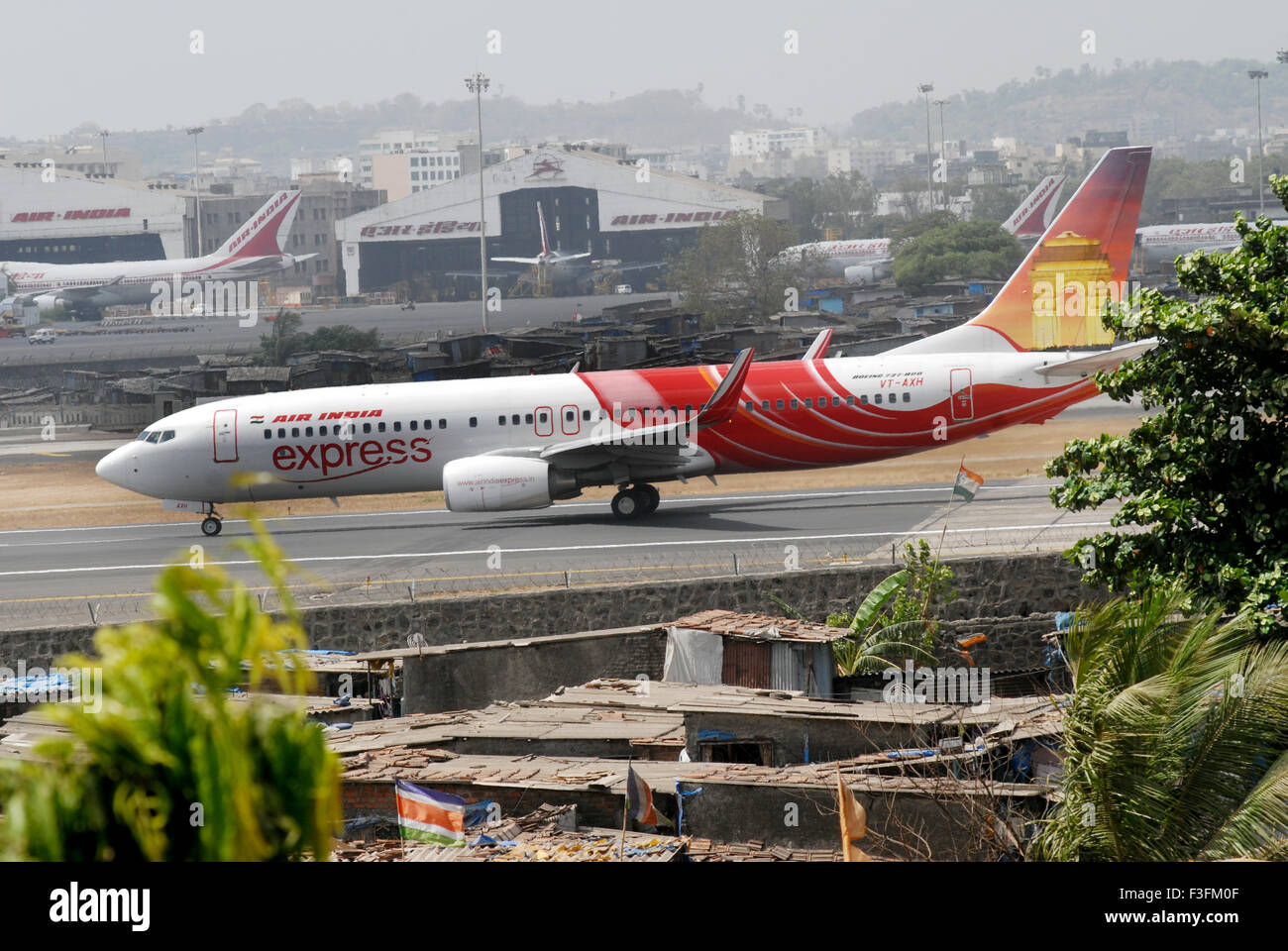 Air India Flug abheben Chatrapati Shivaji internationaler Flughafen Mumbai vorbereiten; Maharashtra; Indien Stockfoto
