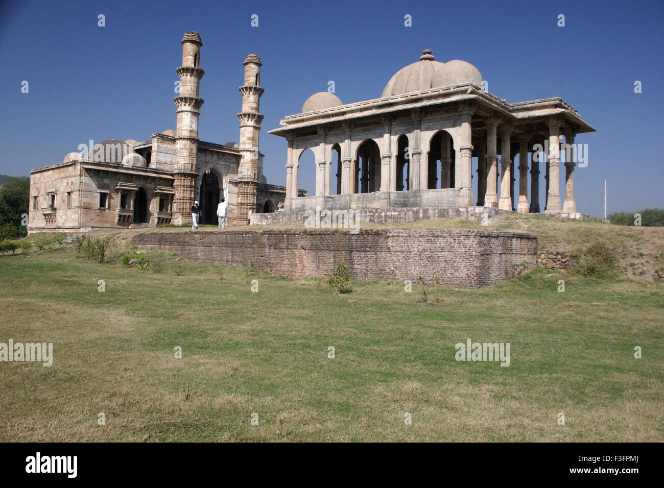 Kevda Masjid im späten 15. Jahrhundert gebaut; Halol; Gujarat; Indien Stockfoto