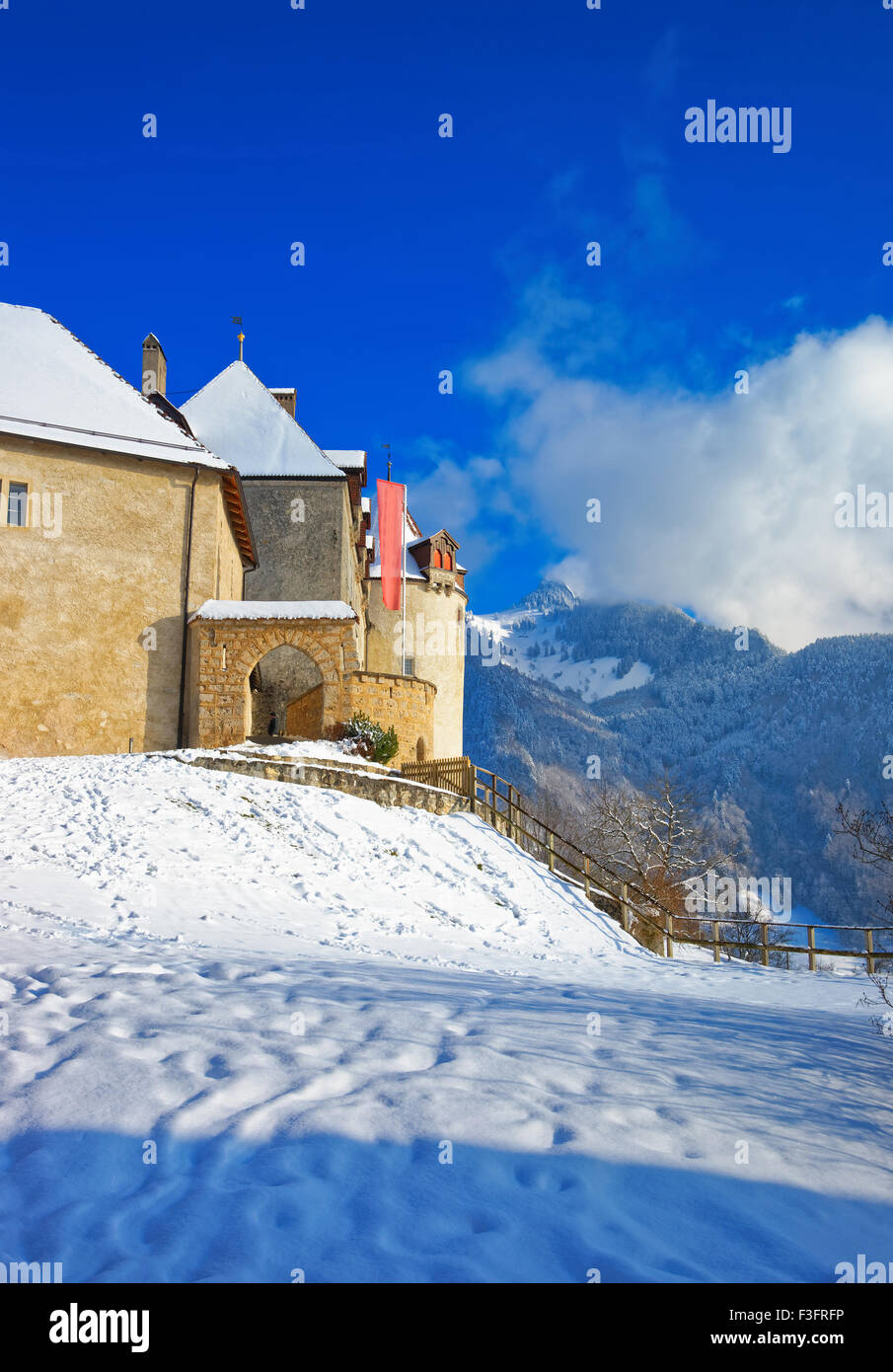 Fragment des Schlosses Gruyères in der Schweiz. Es ist ein wichtiger touristischer Ort im oberen Tal des Flusses Saane ein Stockfoto