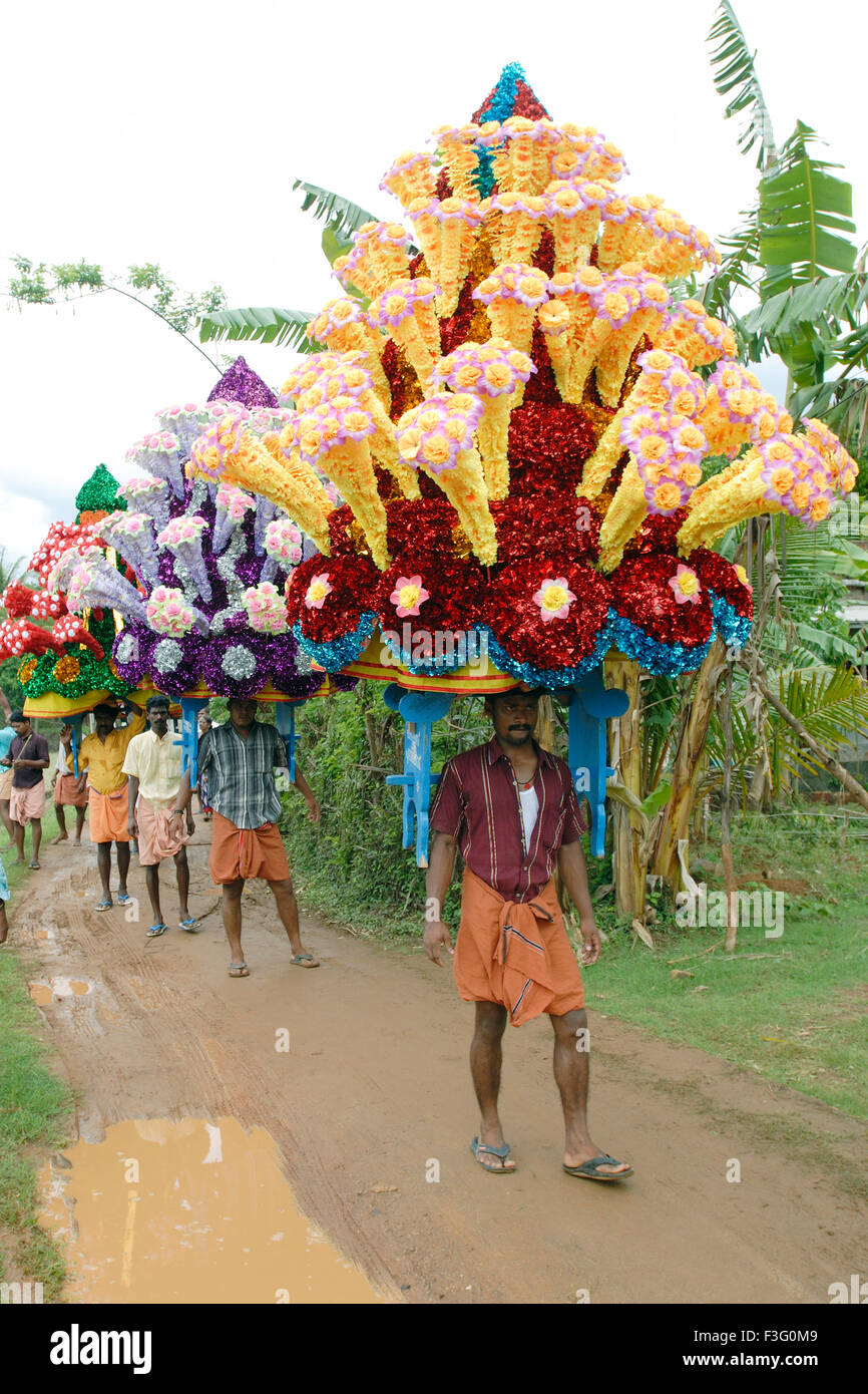 Kavadi Aattam, religiöser Volkstanz, Kavadi Tanz, Thaipusam Festival, Kerala, Indien, Asien Stockfoto
