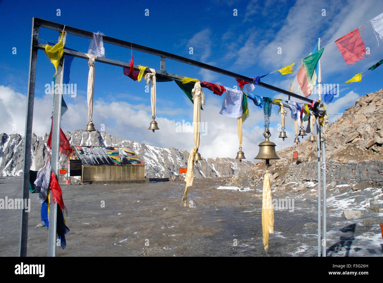 Tempel; Khardungla Pass; Leh; Ladakh; Jammu und Kaschmir; Indien Stockfoto