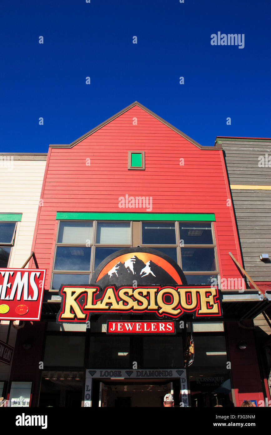 Shop-Schild; Klaassique Juweliere; Ketchikan; Alaska; Vereinigte Staaten von Amerika Vereinigte Staaten von Amerika Stockfoto