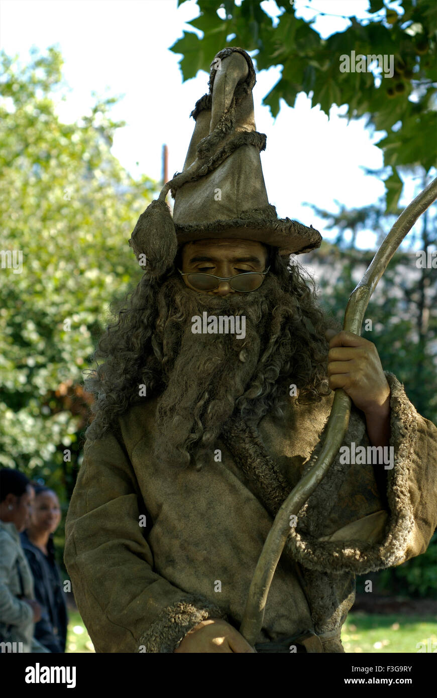 Lebende Statue; Straßenkünstler; Mannequin; Mimik; London; England; Vereinigtes Königreich; Vereinigtes Königreich Stockfoto