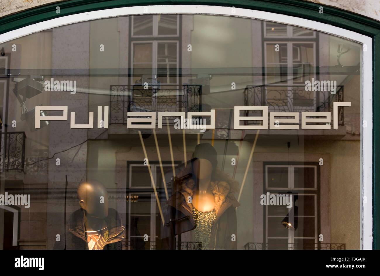 Lisbon Beer Stockfotos Und Bilder Kaufen Seite 2 Alamy