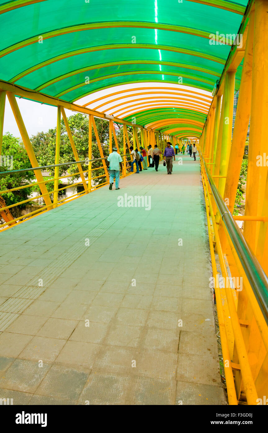 Bandra Osten Himmel zu Fuß Länge 1,4 km Bandra east mit Westbahn Bandra East Lokalsender Mumbai verbindet Stockfoto