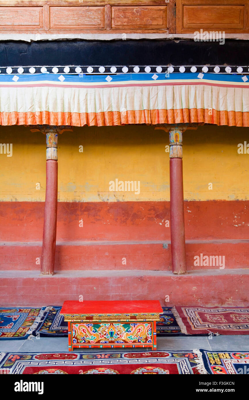 In das buddhistische Kloster Tikse zeigt die Architektur Detail; Ladakh; Jammu und Kaschmir; Indien Stockfoto