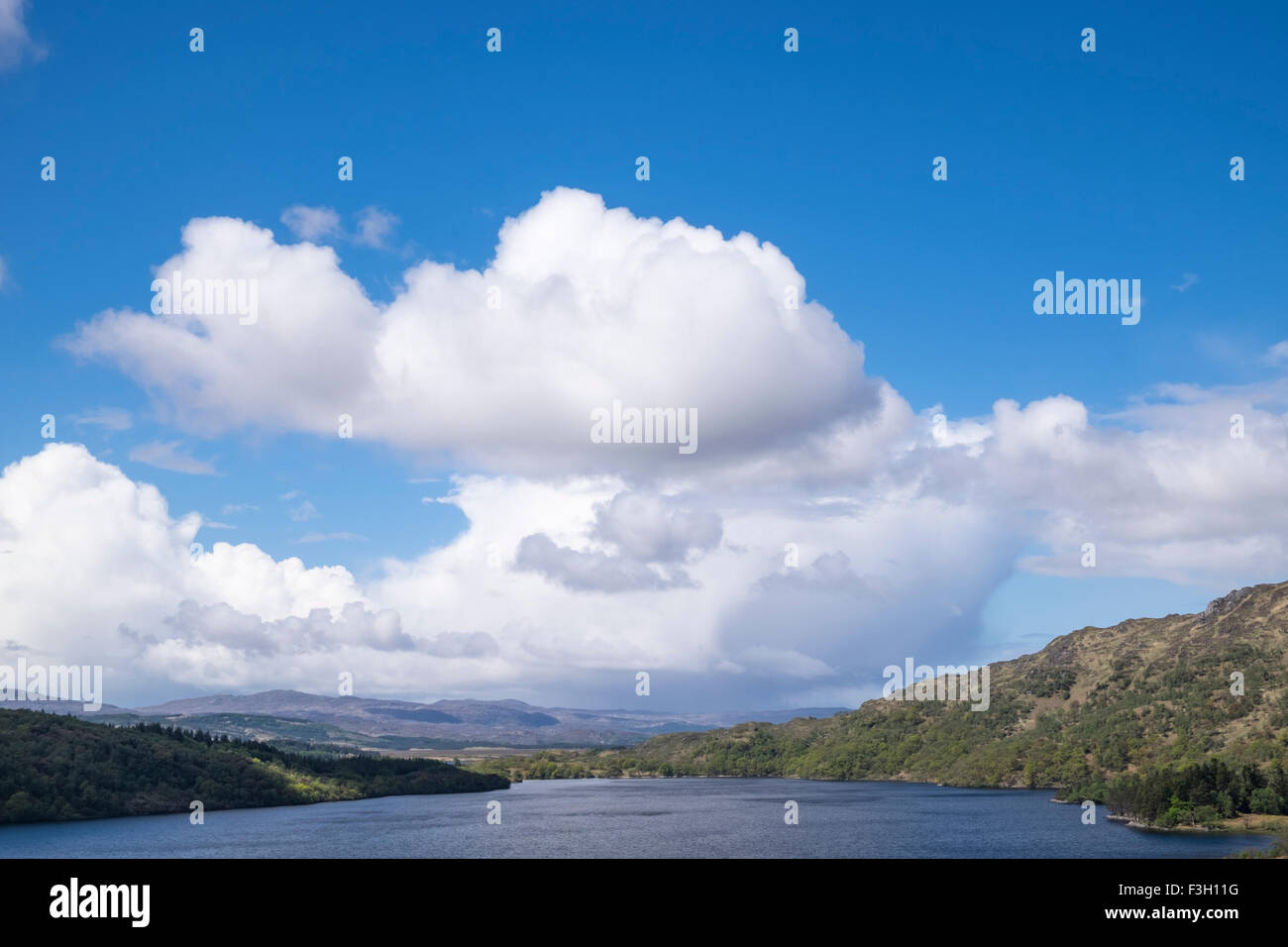 Ceanna Garbh mit Blick auf Loch Shiel Stockfoto