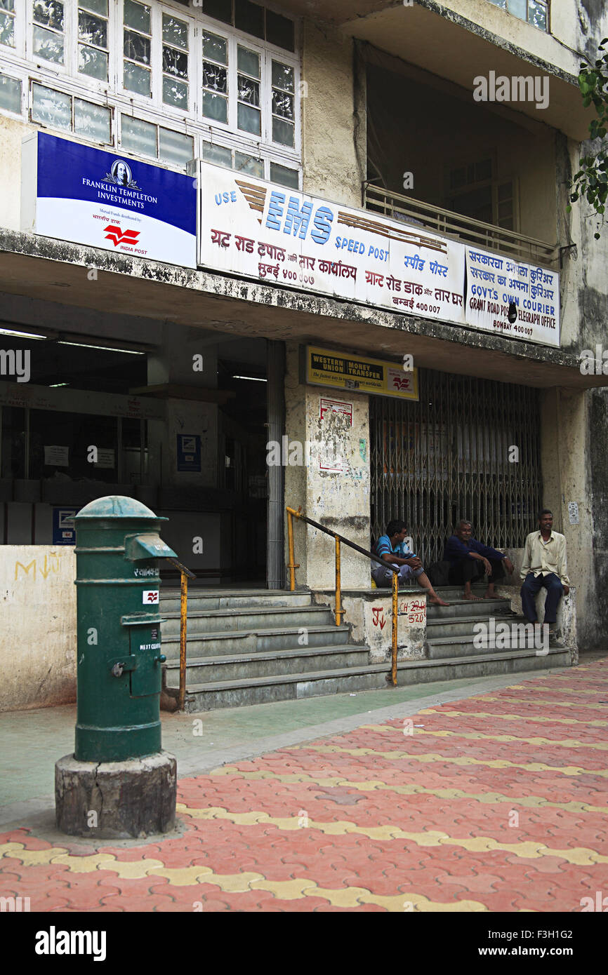 Geschwindigkeit post, Telegraph und der Regierung Kurier und Briefkasten; N. Bharucha Marg; Grant Straße; Bombay-Mumbai Stockfoto
