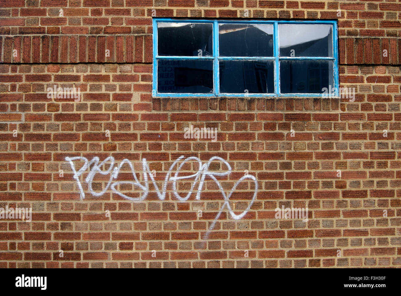 Graffiti an Ziegelwänden, London, England, Vereinigtes Königreich, Vereinigtes Königreich Stockfoto