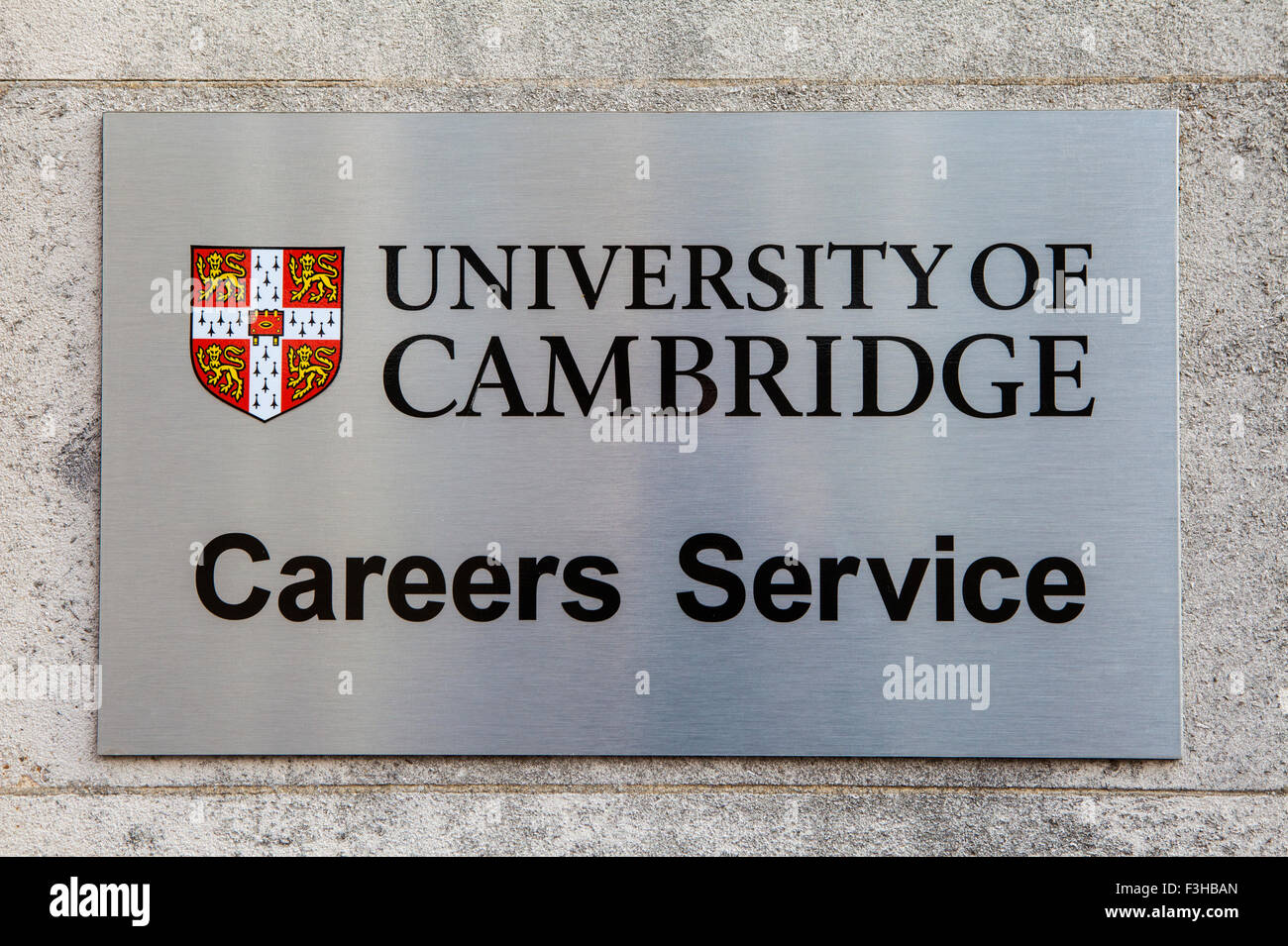 CAMBRIDGE, UK - 4. Oktober 2015: Ein Zeichen an der Universität Cambridge markieren die Position der Karrieren-Beratungsstelle in Cambridge, Stockfoto