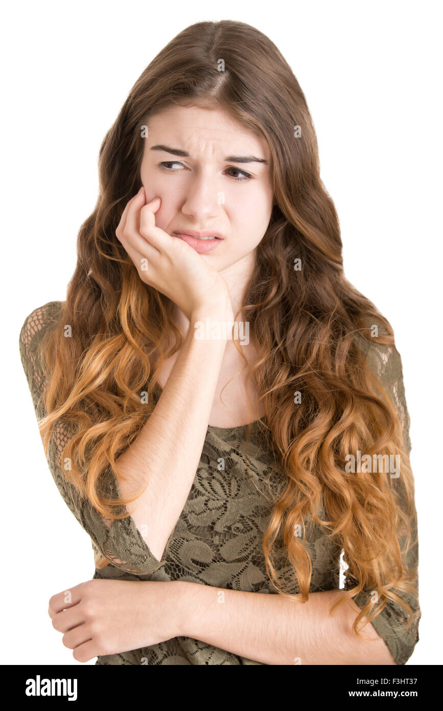 Frau mit einem Zahnschmerzen isoliert in weiß Stockfoto