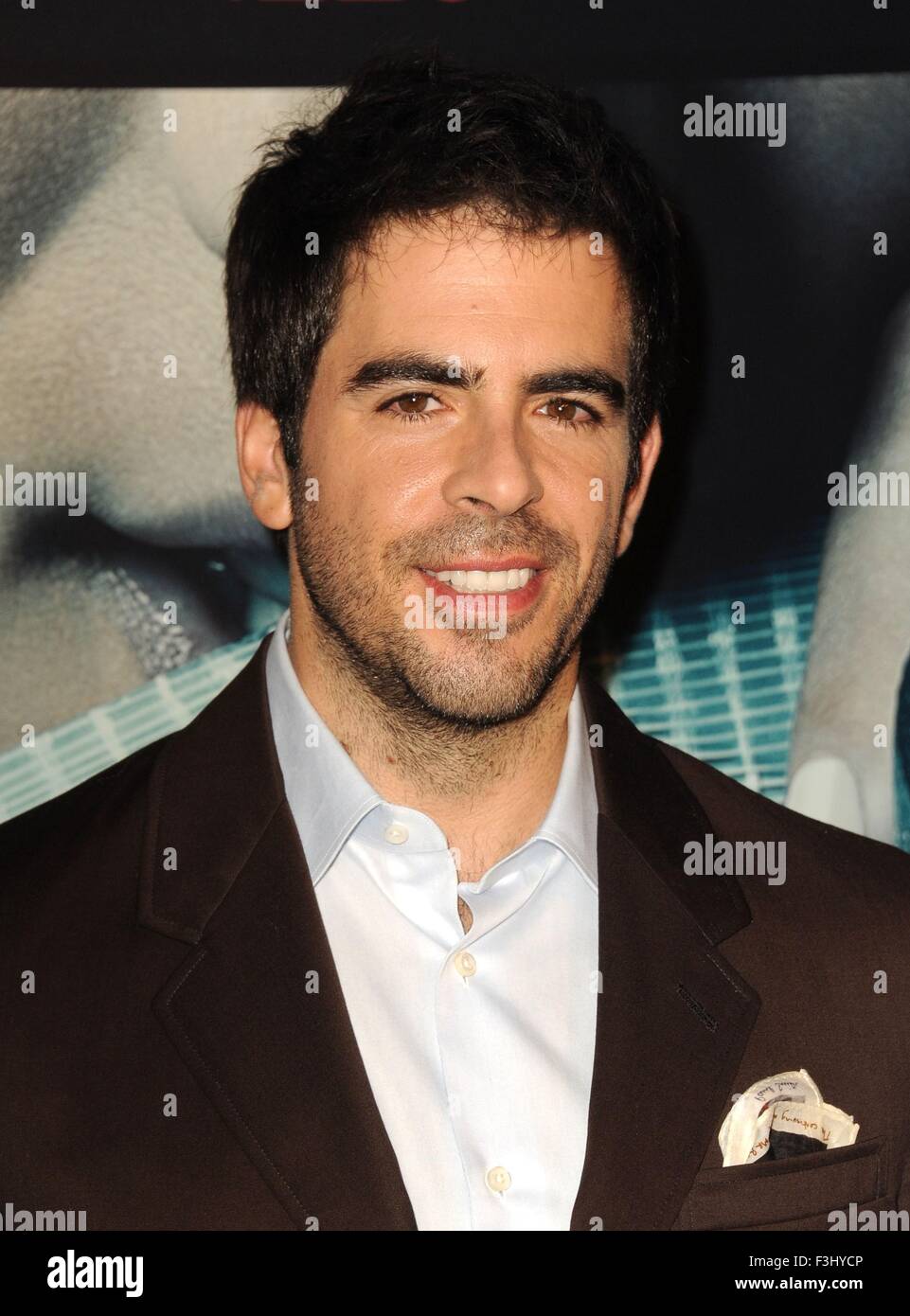 Los Angeles, CA, USA. 7. Oktober 2015. Eli Roth im Ankunftsbereich für KNOCK KNOCK Premiere, TCL Chinese 6 Sälen (ehemals Grauman), Los Angeles, CA 7. Oktober 2015. Bildnachweis: Dee Cercone/Everett Collection/Alamy Live-Nachrichten Stockfoto