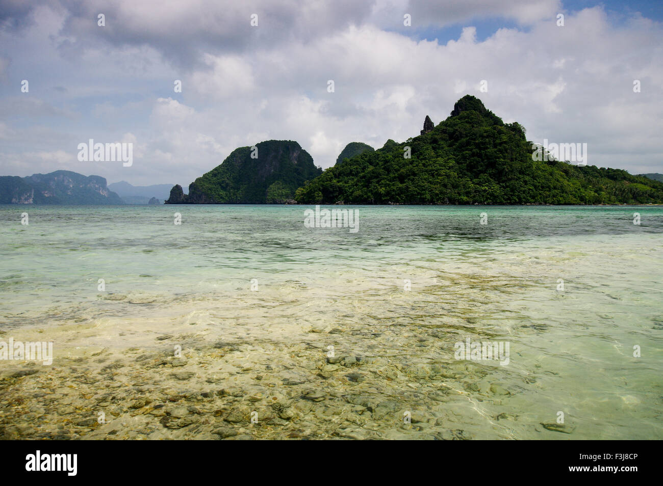 Blick vom Snake Island (auch bekannt als Vigan Island) - Palawan, Philippinen Stockfoto